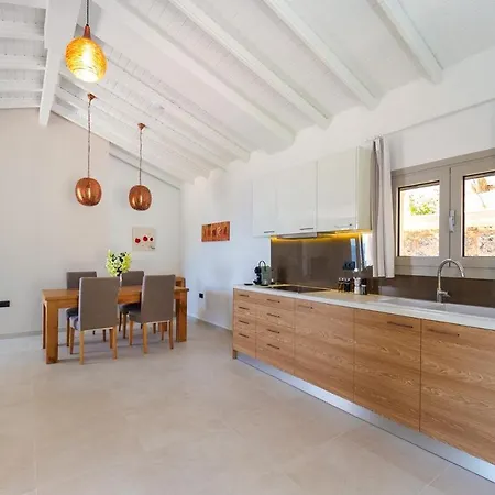 Simpson Secret Corfu Villa Nisaki (Corfu)