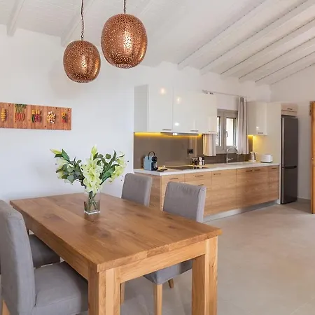 Simpson Secret Corfu * Nisaki (Corfu)